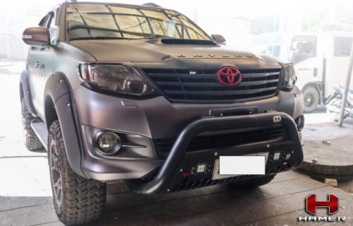 กันชนหน้าของ HAMER รุ่น STORM NUDGE BAR สำหรับรถ TOYOTA FORTUNER
