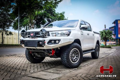 กันชนหน้า HAMER รุ่น KING-SERIES สำหรับรถ TOYOTA