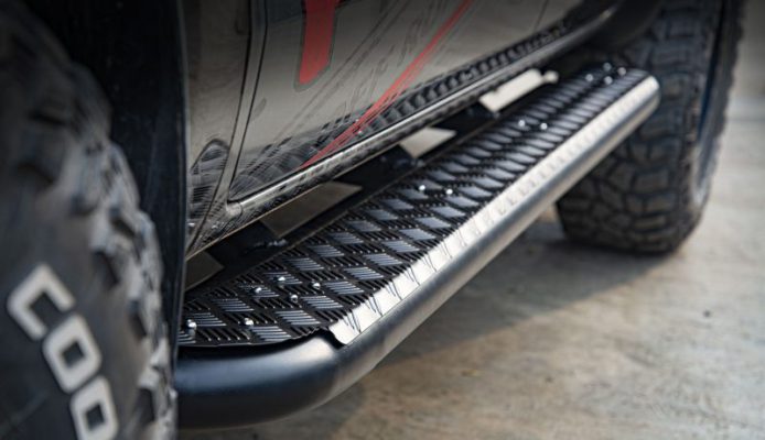 BANER-HAMER-SM103-SIDE-STEP-1